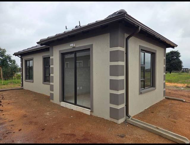 3 BEDROOM HOUSE FOR SALE IN CRYSTAL PARK